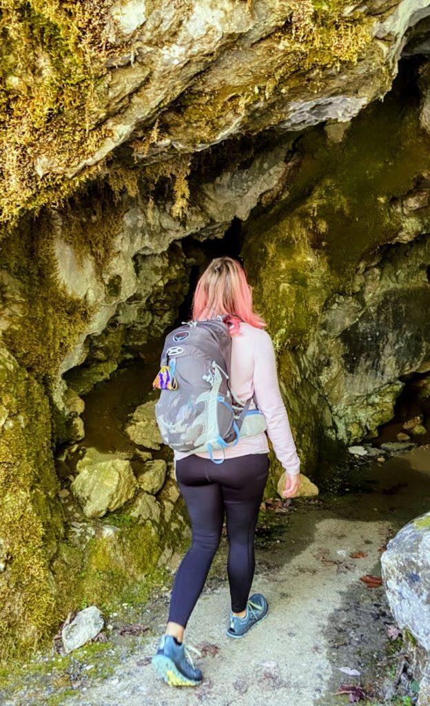 tour at Oregon Caves National Monument